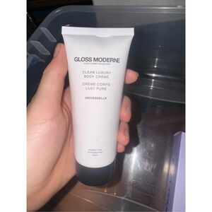 GLOSS MODERNE Clean Luxury Body Crème